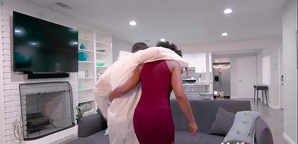 Hot Ebony MILF Fucks The Handy Man Cock- Misty Stone